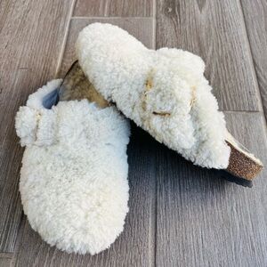 Birkenstock Cream Shearling Boston big buckle Mules/Clogs size EU 40 US 7.5-8
